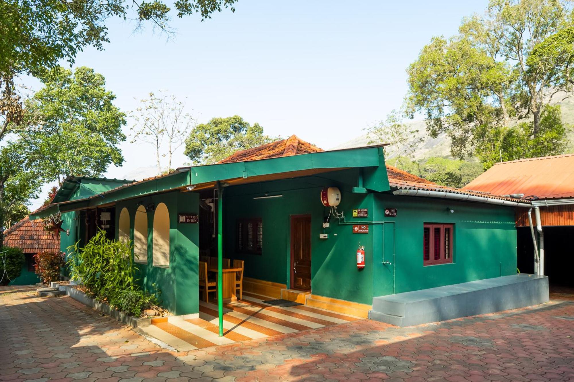 Hill Valley Farm House Nelliyampathy Exteriör bild